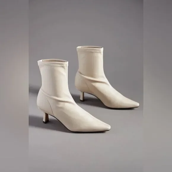 Angel Alarcon pointed toe kitten heel boots bone in size 41 - Picture 2 of 5